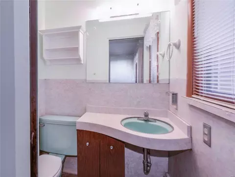 Bath - 16921 Crestview Dr, Grover, MO 63040 photo 3 of 3