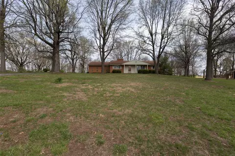 Exterior - 16921 Crestview Dr, Grover, MO 63040 photo 7 of 7