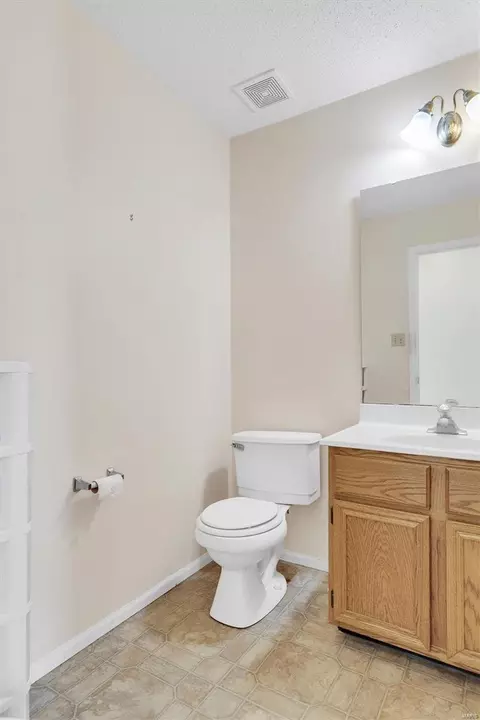 290 Grand Dr, O'fallon, MO 63366 photo 20