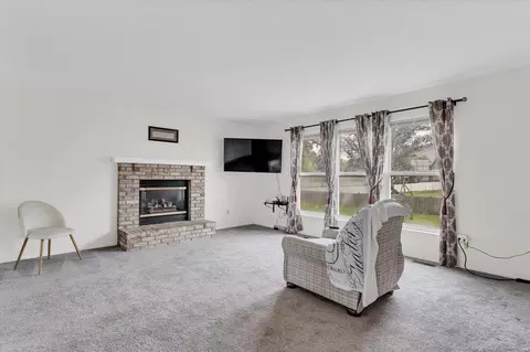 290 Grand Dr, O'fallon, MO 63366 photo 11