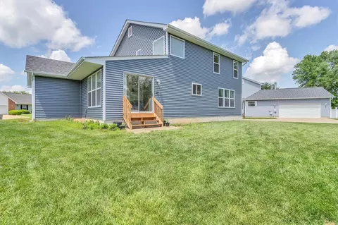 290 Grand Dr, O'fallon, MO 63366 photo 5