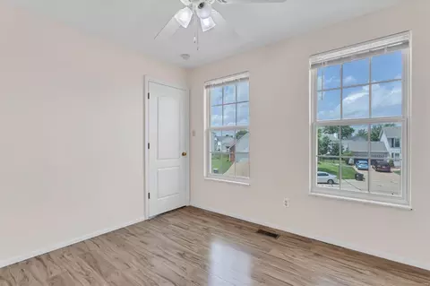 290 Grand Dr, O'fallon, MO 63366 photo 28
