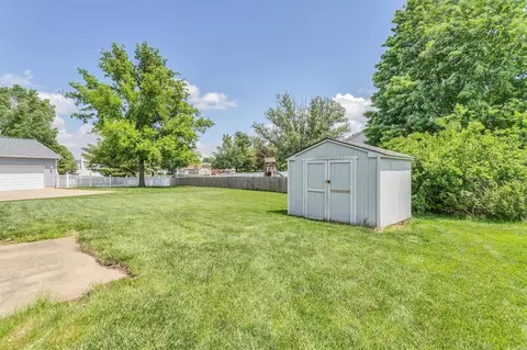 290 Grand Dr, O'fallon, MO 63366 photo 4