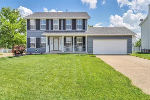 290 Grand Dr, O'fallon, MO 63366