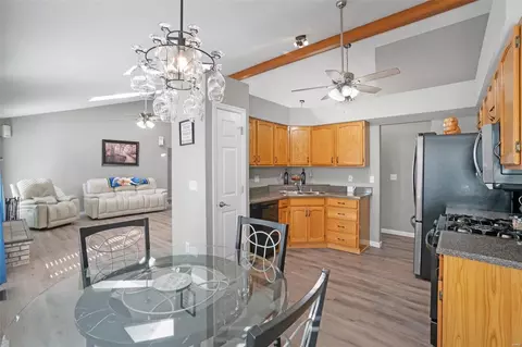 3976 Lockport Dr, Bridgeton, MO 63044 photo 8