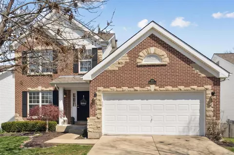 627 W Falls Ct, O'fallon, MO 63368