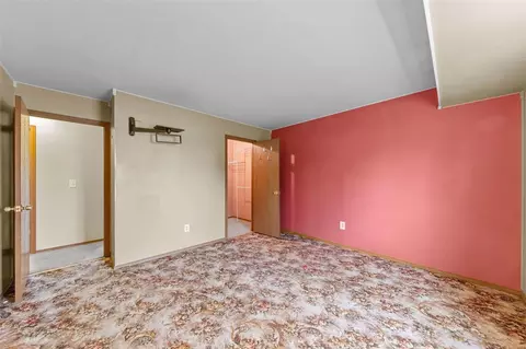Bedroom - 396 Westbrook Dr, O'fallon, MO 63366 photo 7 of 8