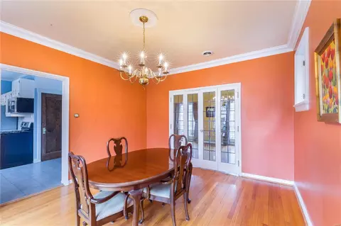 Dining - 7161 Pershing Ave, Saint Louis, MO 63130 photo 3 of 3