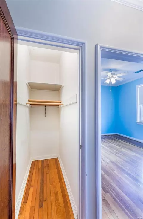 Entry Way - 7161 Pershing Ave, Saint Louis, MO 63130 photo 6 of 6