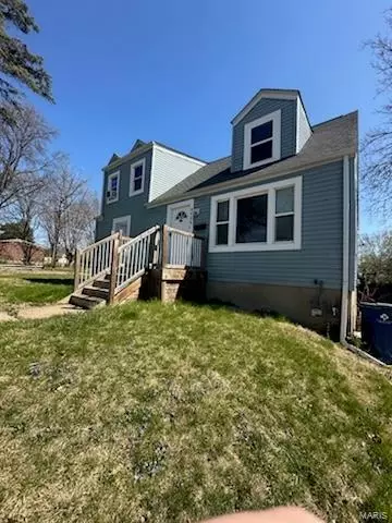 9526 Chester Ave, Saint Louis, MO 63114