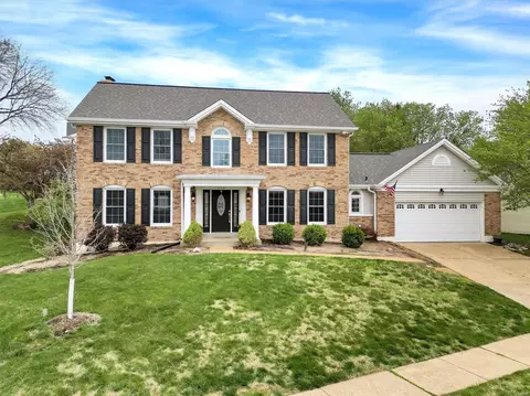228 Timber Wind Dr, Wildwood, MO 63011