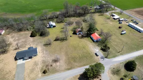 32 Kyle Dr, Benton, MO 63736 photo 1