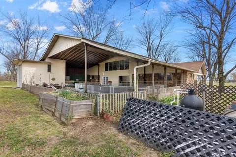 Exterior - 18465 County Road 405, Kennett, MO 63857 photo 4 of 26
