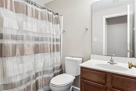 Bath - 320 Shady Rock Ln, O'fallon, MO 63368 photo 1 of 4