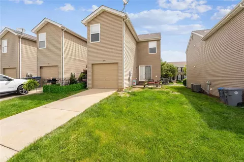 Exterior - 320 Shady Rock Ln, O'fallon, MO 63368 photo 2 of 3