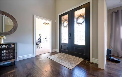 Entry Way - 3040 Matteson Blvd, O'fallon, MO 63366 photo 2 of 7