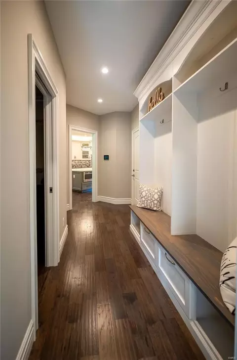 Entry Way - 3040 Matteson Blvd, O'fallon, MO 63366 photo 3 of 7