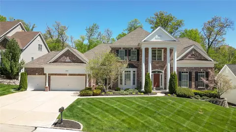 624 Bemis Heights Pl, Saint Charles, MO 63303