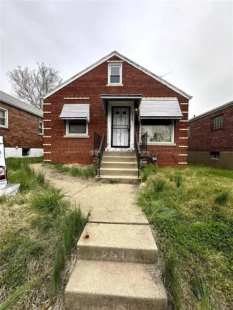 5915 Mcarthur Ave, Saint Louis, MO 63120