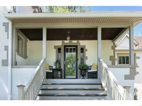 Exterior - 19 Clayton Terrace Dr, Frontenac, MO 63131 photo 10 of 14