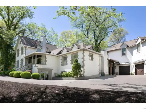 Exterior - 19 Clayton Terrace Dr, Frontenac, MO 63131 photo 13 of 14