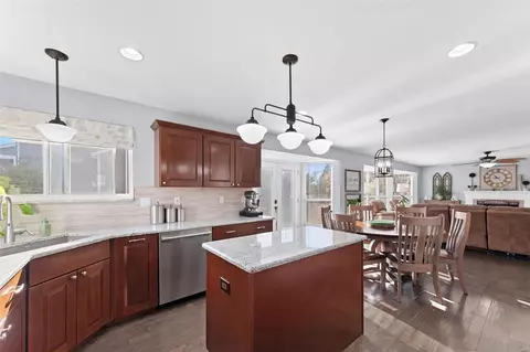 Kitchen - 2350 Cheneaux Ln, O'fallon, MO 63368 photo 3 of 8