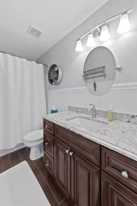 Bath - 2350 Cheneaux Ln, O'fallon, MO 63368 photo 4 of 4