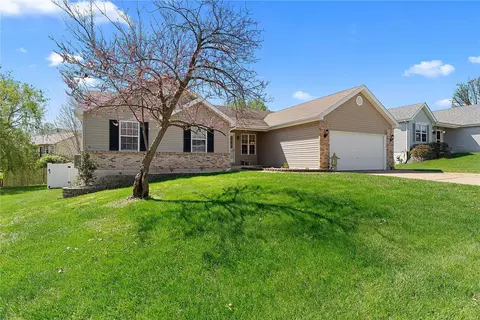 Exterior - 6 Feise Forest Ct, O'fallon, MO 63368 photo 6 of 6