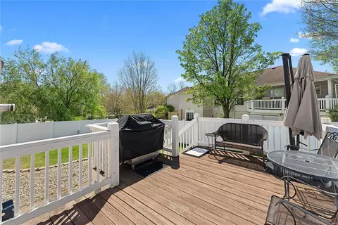 Exterior - 6 Feise Forest Ct, O'fallon, MO 63368 photo 2 of 6