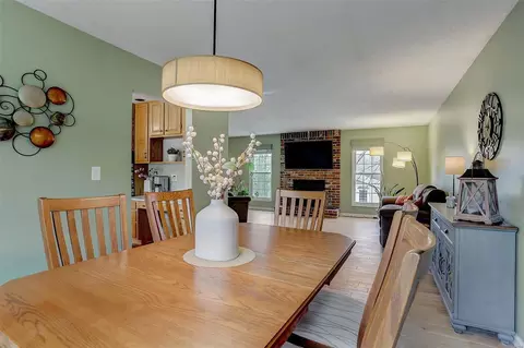 Dining - 276 Glandore Dr, Ballwin, MO 63021 photo 2 of 5