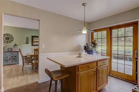 Kitchen - 276 Glandore Dr, Ballwin, MO 63021 photo 5 of 5