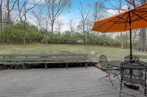 Exterior - 276 Glandore Dr, Ballwin, MO 63021 photo 8 of 11
