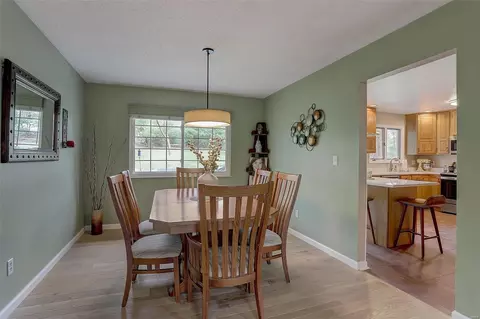 Dining - 276 Glandore Dr, Ballwin, MO 63021 photo 5 of 5