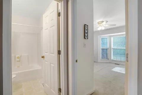 Bath - 505 Galway Dr, O'fallon, MO 63366 photo 2 of 4