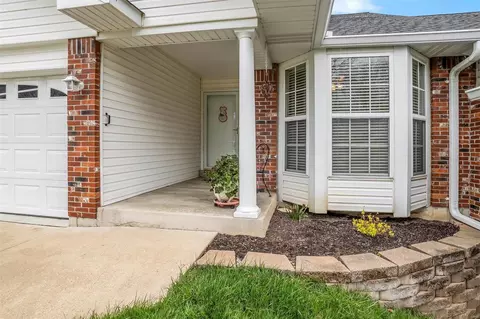 Exterior - 505 Galway Dr, O'fallon, MO 63366 photo 4 of 8