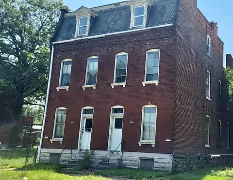 1914 Angelica St, Saint Louis, MO 63107