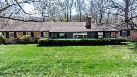 Exterior - 4 Glen Abbey Dr, Frontenac, MO 63131 photo 15 of 18