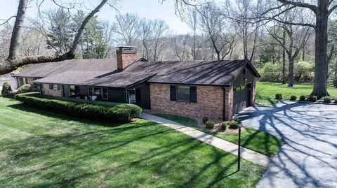 Exterior - 4 Glen Abbey Dr, Frontenac, MO 63131 photo 12 of 18