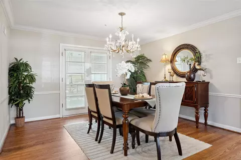 Dining - 4 Glen Abbey Dr, Frontenac, MO 63131 photo 2 of 4