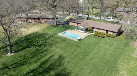 Other - 4 Glen Abbey Dr, Frontenac, MO 63131 photo 10 of 11