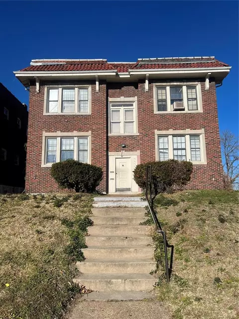 5343 Vernon Ave, Saint Louis, MO 63112