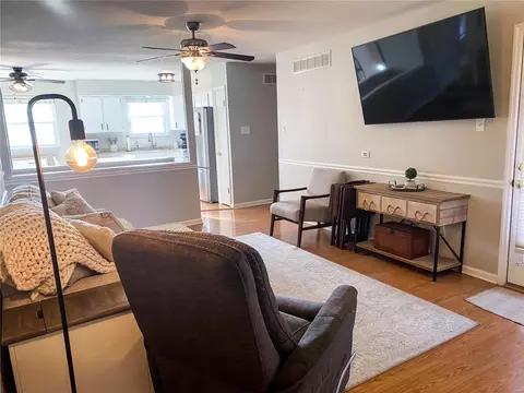 Bedroom - 583 Bridgebend Rd, Manchester, MO 63021 photo 1 of 7