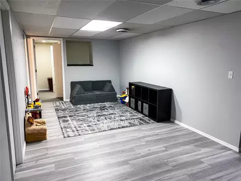 Living - 583 Bridgebend Rd, Manchester, MO 63021 photo 5 of 5