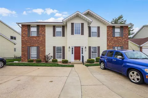 525 Starwood Dr, Saint Peters, MO 63376