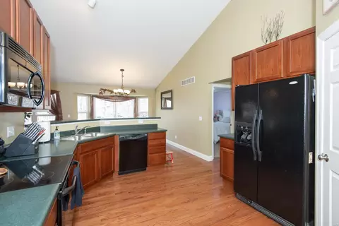 Kitchen - 1117 Spring Lilly Ct, High Ridge, MO 63049 photo 2 of 3