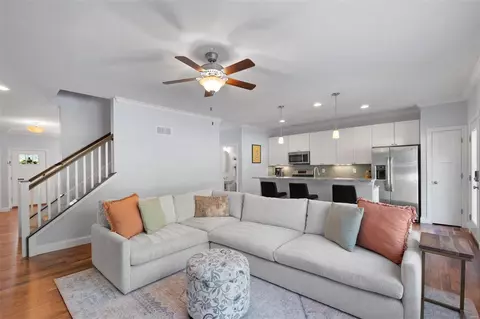 Living - 609 Sulphur Spring Rd, Manchester, MO 63021 photo 1 of 8