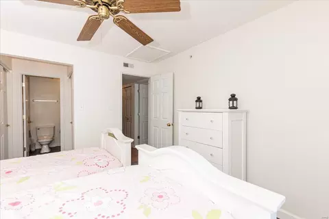 Bedroom - 1609 Forest Springs Ln #C, Ballwin, MO 63021 photo 4 of 4