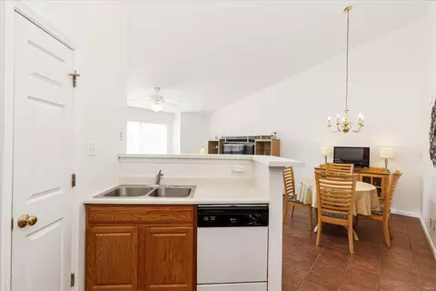 Kitchen - 1609 Forest Springs Ln #C, Ballwin, MO 63021 photo 3 of 3
