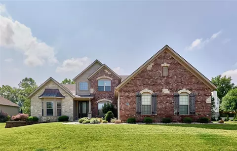 2346 Spring Mill Estates Dr, Saint Charles, MO 63303