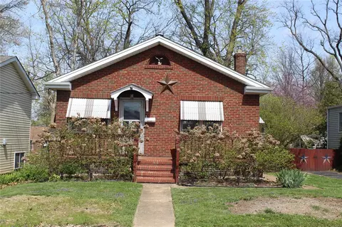 8741 Olden Ave, Saint Louis, MO 63114
